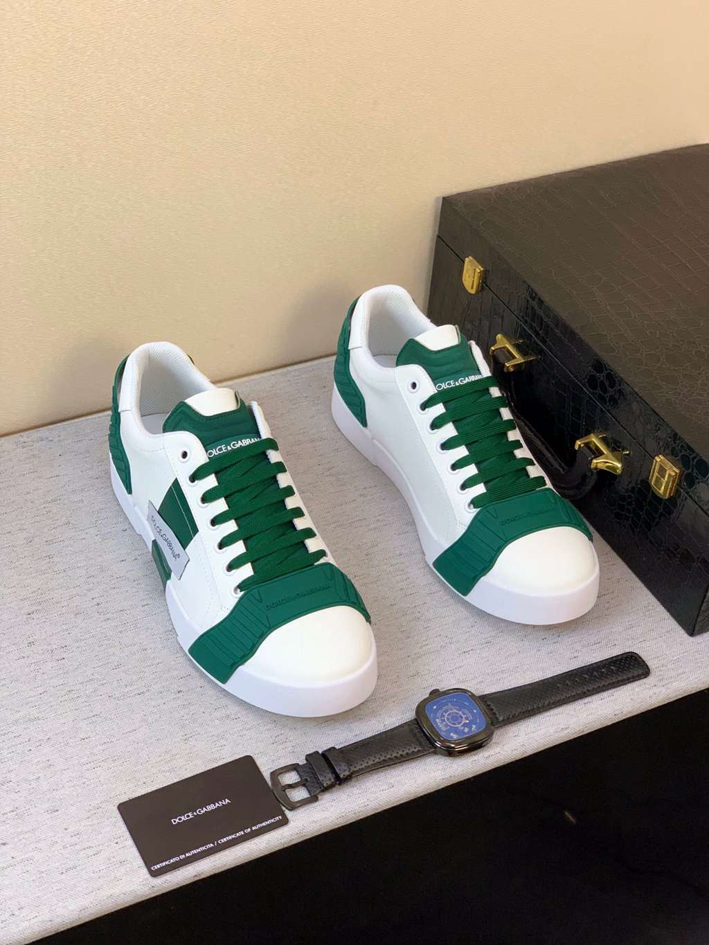 D*G sneaker